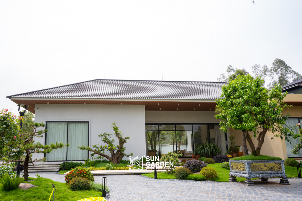 thiết kế sân vườn 2