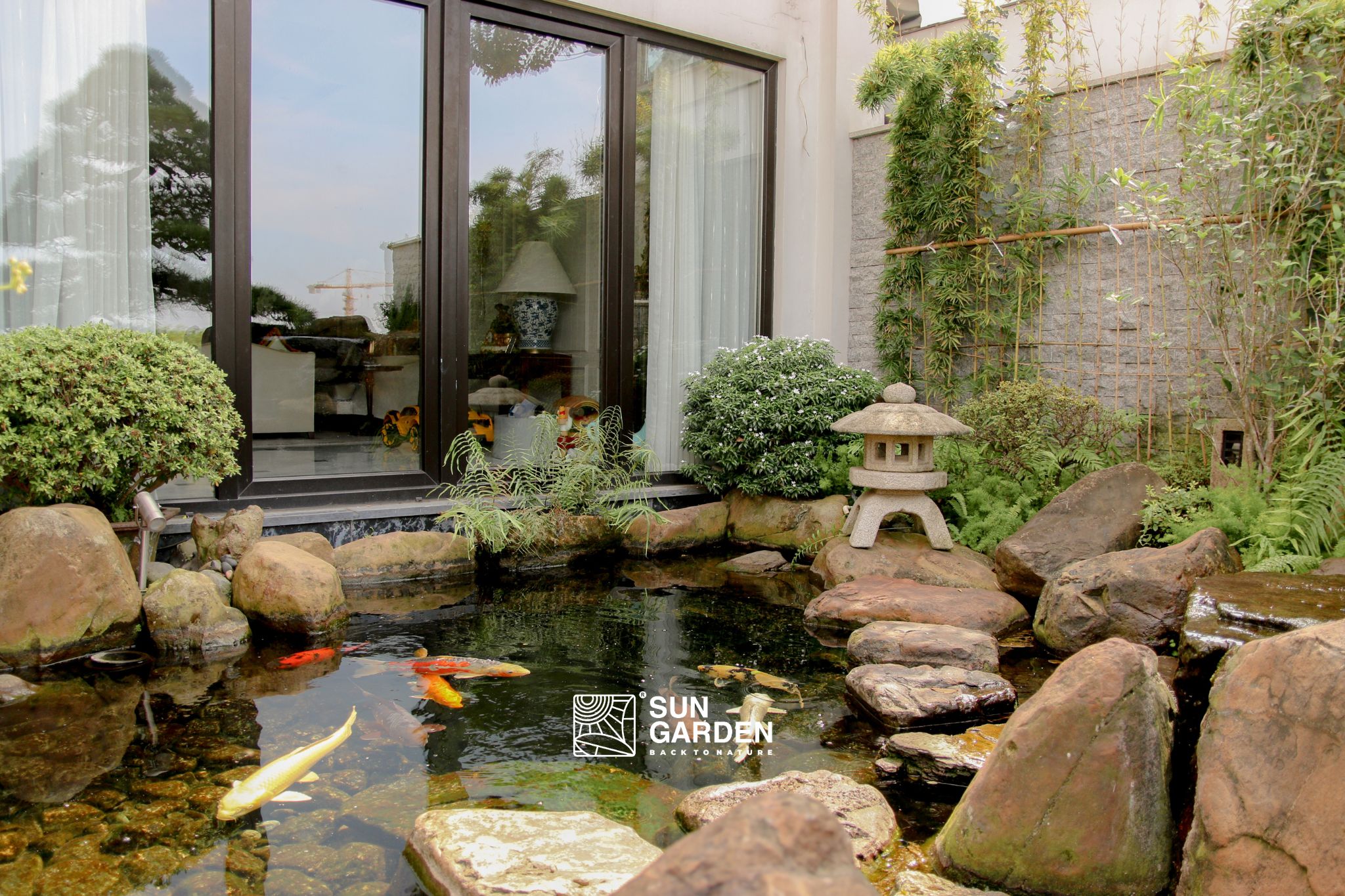 thiết kế thi công sân vườn 4